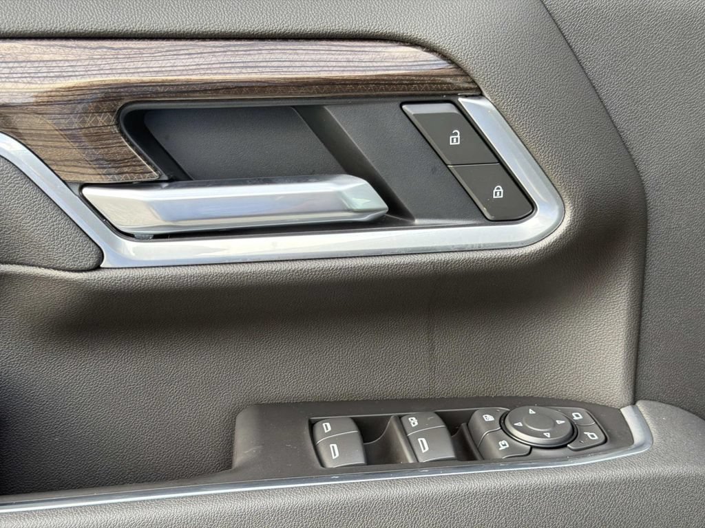 New 2026 Lakeshore Blue Metallic Chevrolet LT image 21
