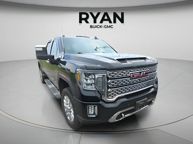 2020 GMC Sierra 4WD Crew Cab Standard Box Denali's photo