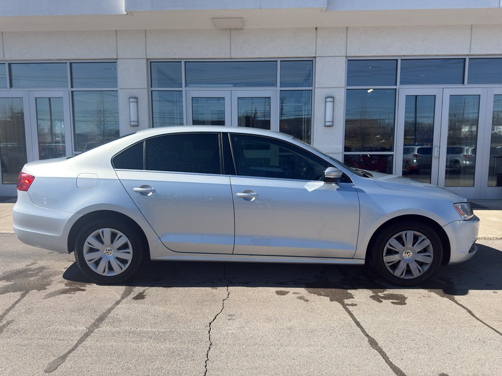 Used 2013 Volkswagen Jetta SE with VIN 3VWDP7AJ3DM382652 for sale in Lexington, KY