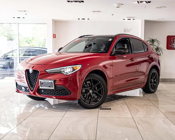 2020 Alfa Romeo Stelvio Ti Sport
