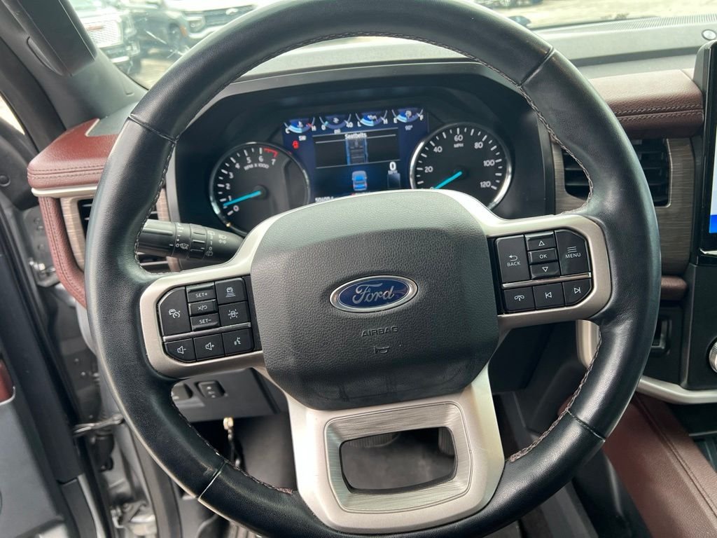 Used 2022 Silver Ford Limited image 9