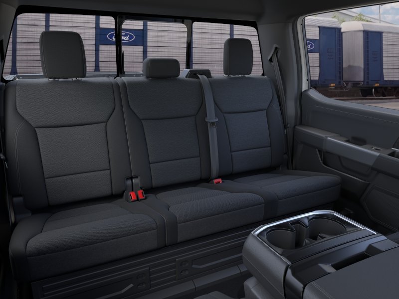 New 2026 Oxford White Ford XLT image 11