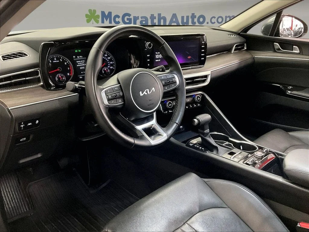 Used 2023 Gray Kia EX image 17