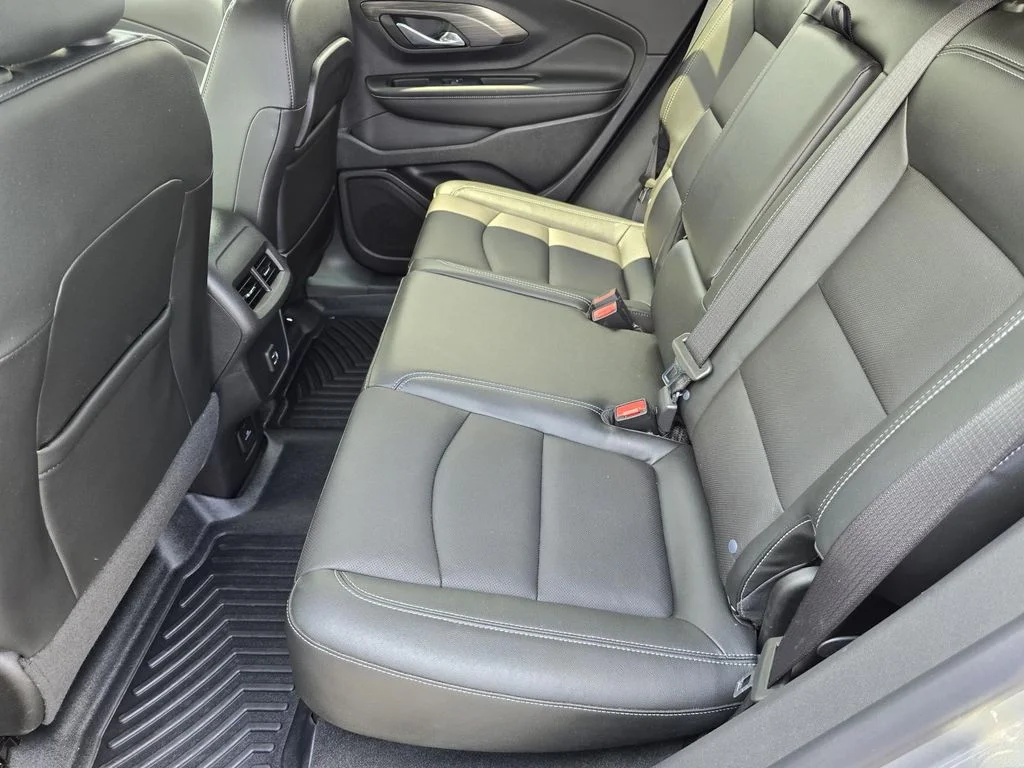 Certified Used 2023 STERLING METALLIC GMC SLT image 10