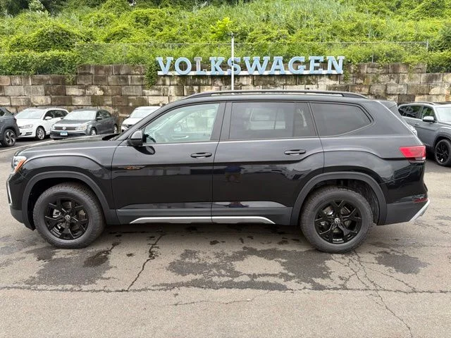 New 2026 Black Volkswagen 2.0T Peak Edition image 8