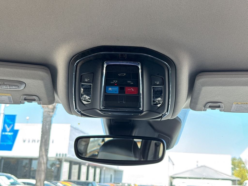 Used 2021 Silver Jeep Limited image 24