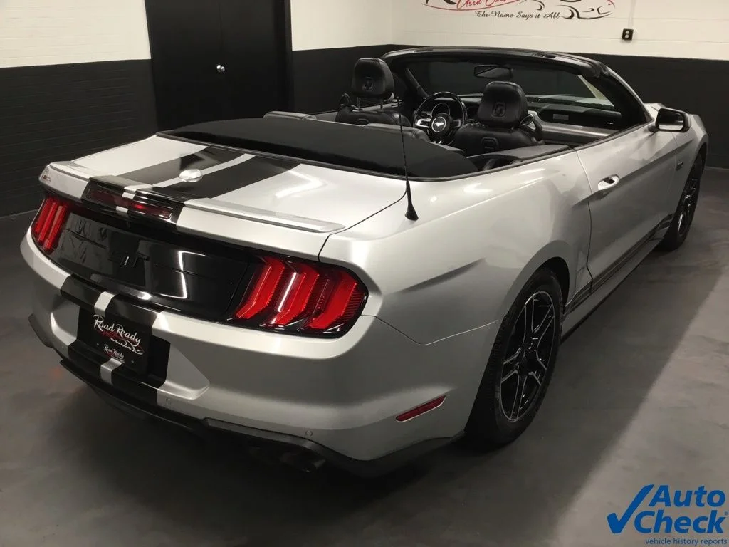 Used 2019 Silver Ford GT Premium image 11