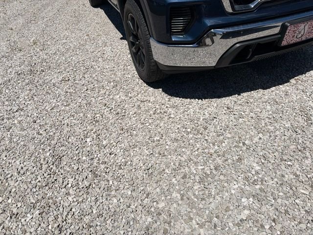 Used 2021 Blue GMC SLE image 8