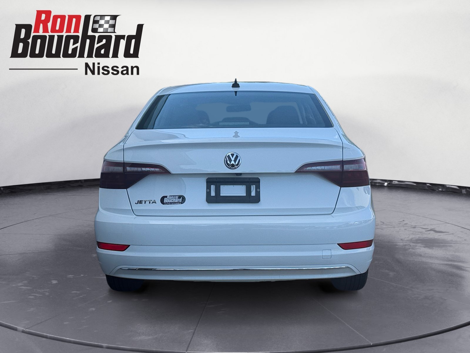Used 2021 Pure White Volkswagen S image 3