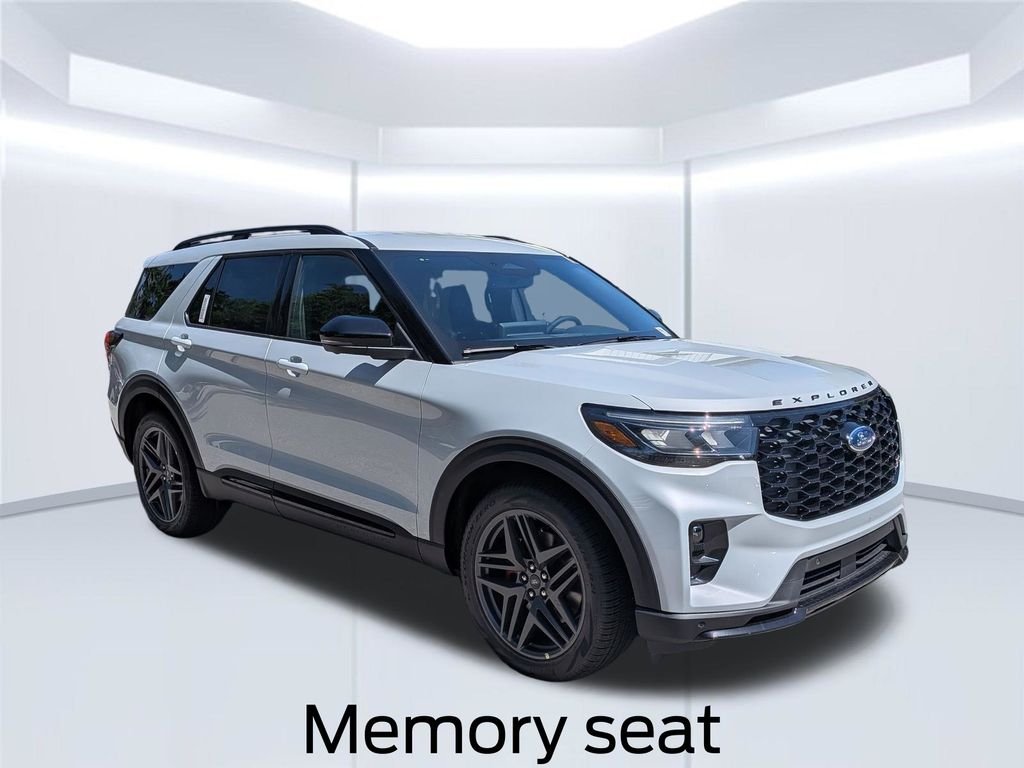 New 2026 Space White Metallic Ford ST image 10