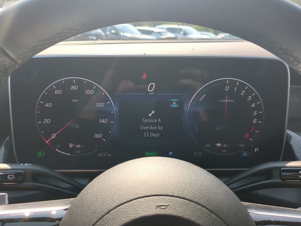Used 2025 Graphite Gray Metallic Mercedes-Benz GLC 350e image 15