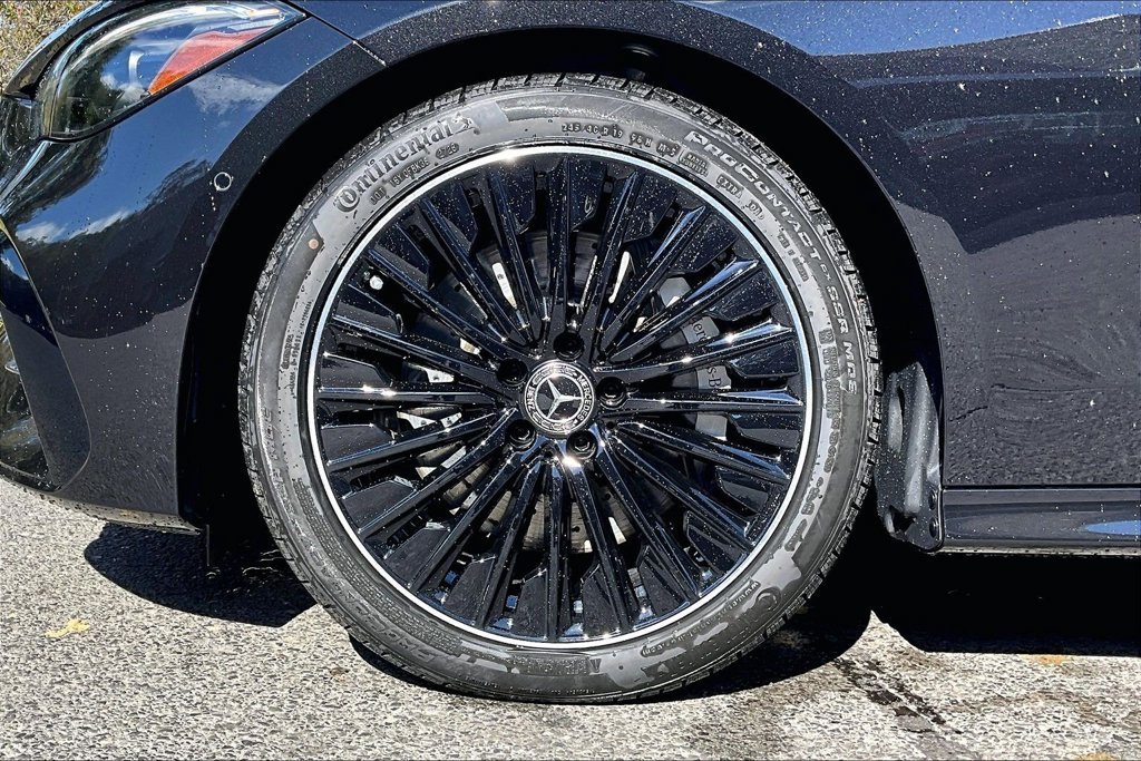 New 2027 Obsidian Black Metallic Mercedes-Benz CLE 450 image 12