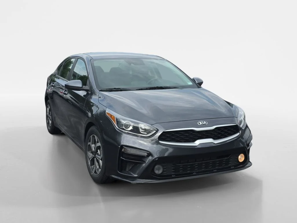 Used 2021 Kia Forte LXS with VIN 3KPF24AD3ME414657 for sale in O'Fallon, MO
