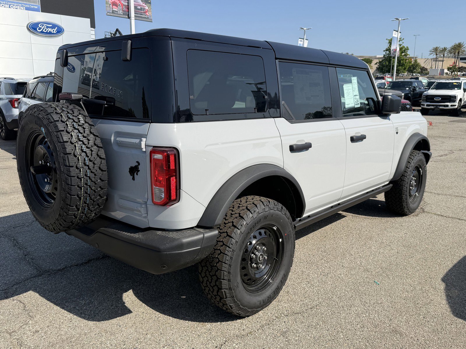 New 2026 Oxford White Ford Outer Banks® image 6