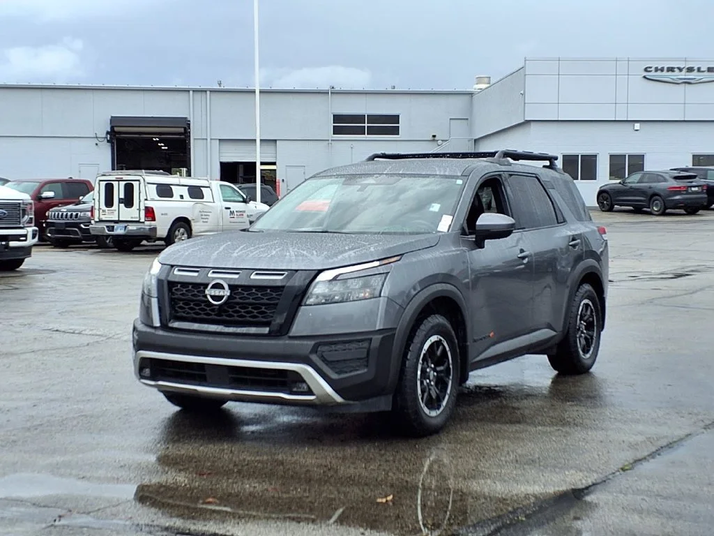 Used 2025 Nissan Pathfinder Rock Creek with VIN 5N1DR3BD3SC272841 for sale in Kansas City