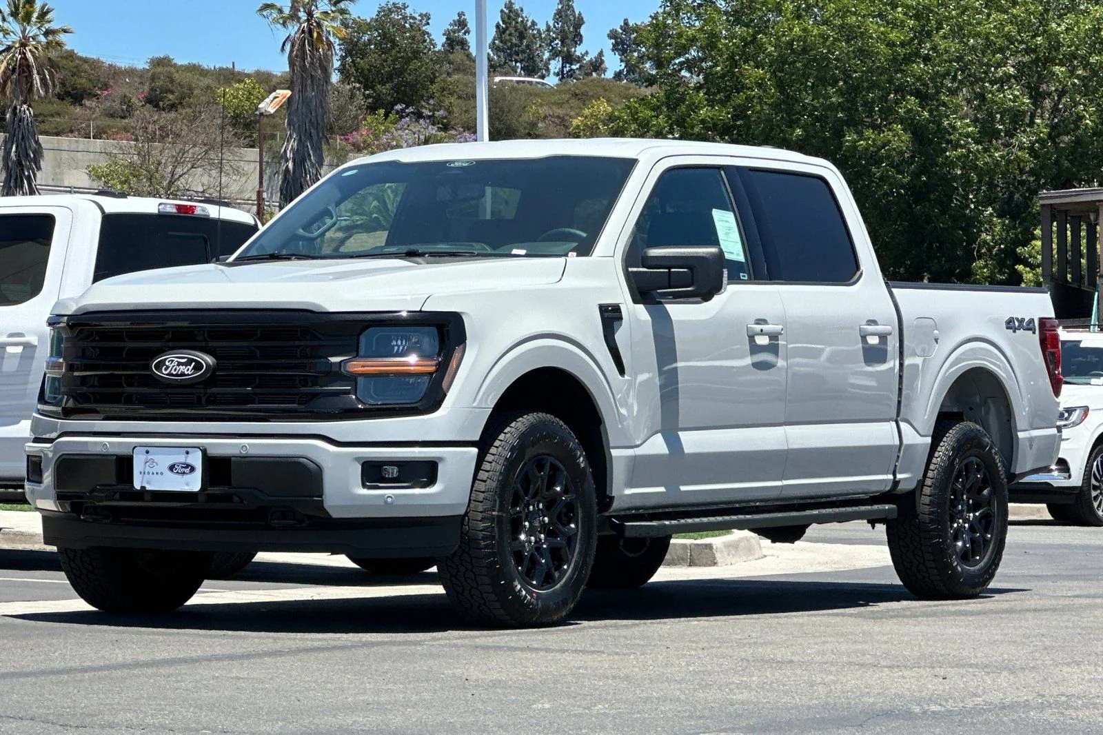 New 2026 Avalanche Ford XLT image 7