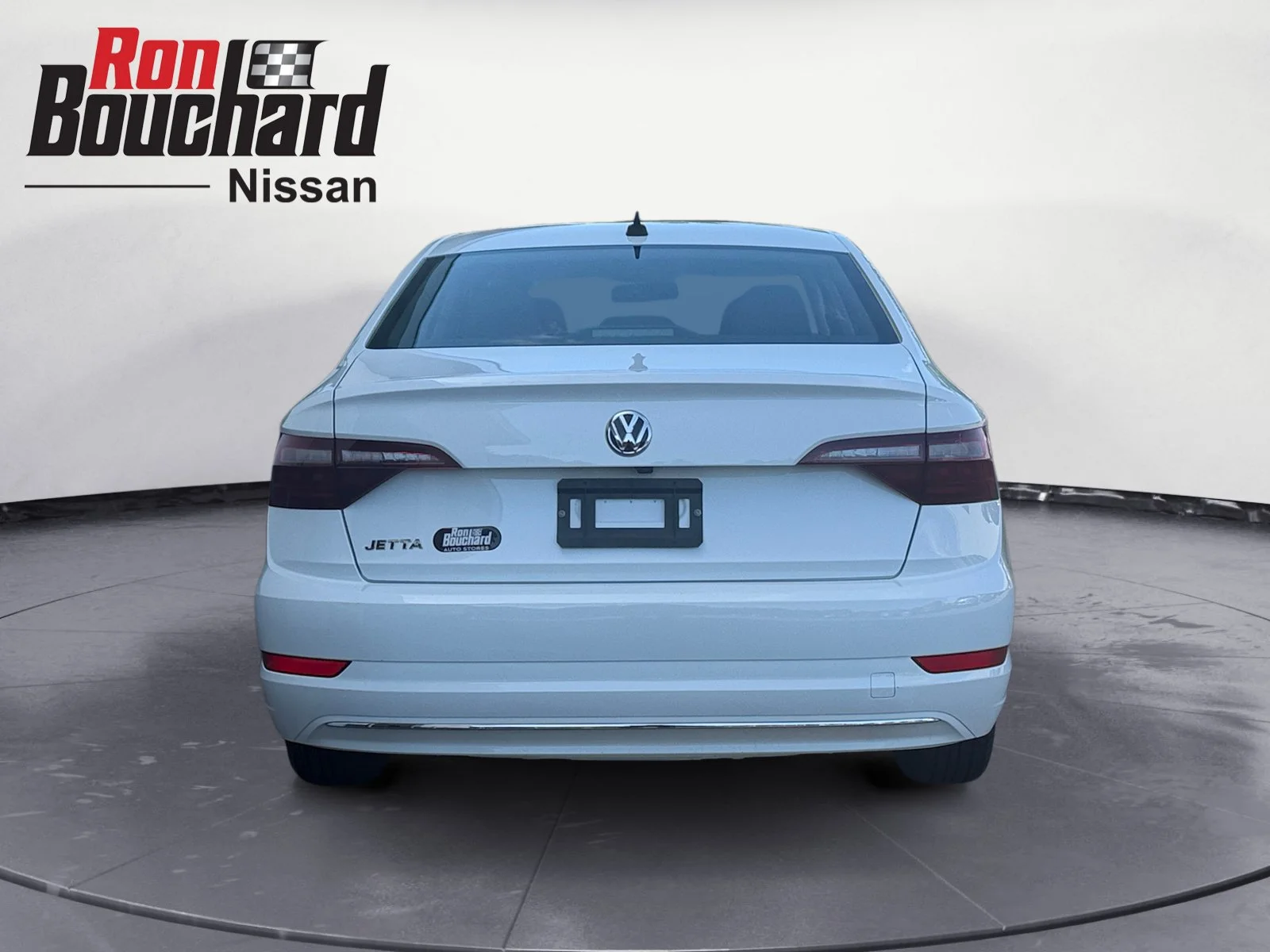 Used 2021 Pure White Volkswagen S image 3