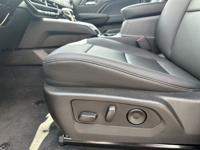 Used 2025 Orange Chevrolet LT image 16