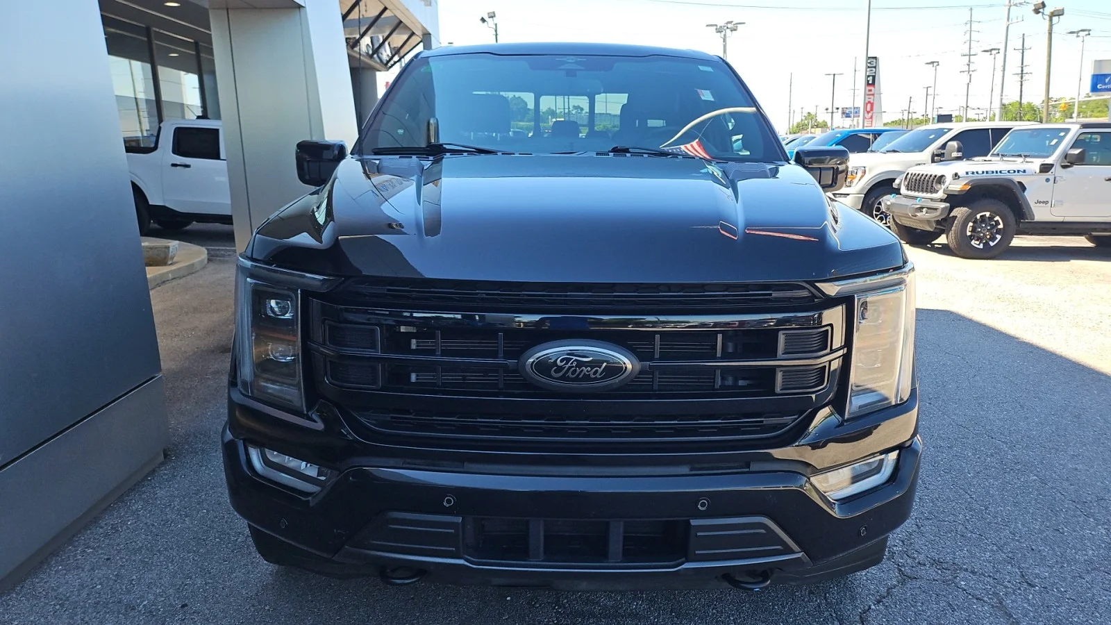 Used 2023 Black Ford LARIAT image 7
