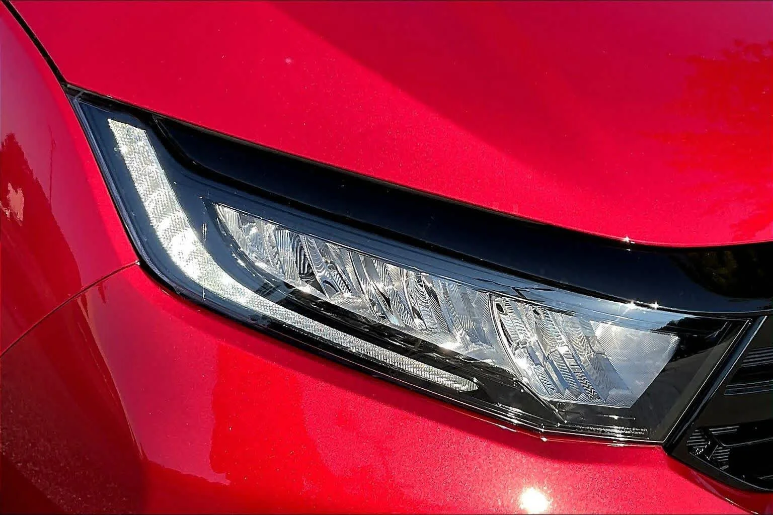 New 2027 Radiant Red Metallic II Honda Touring image 13