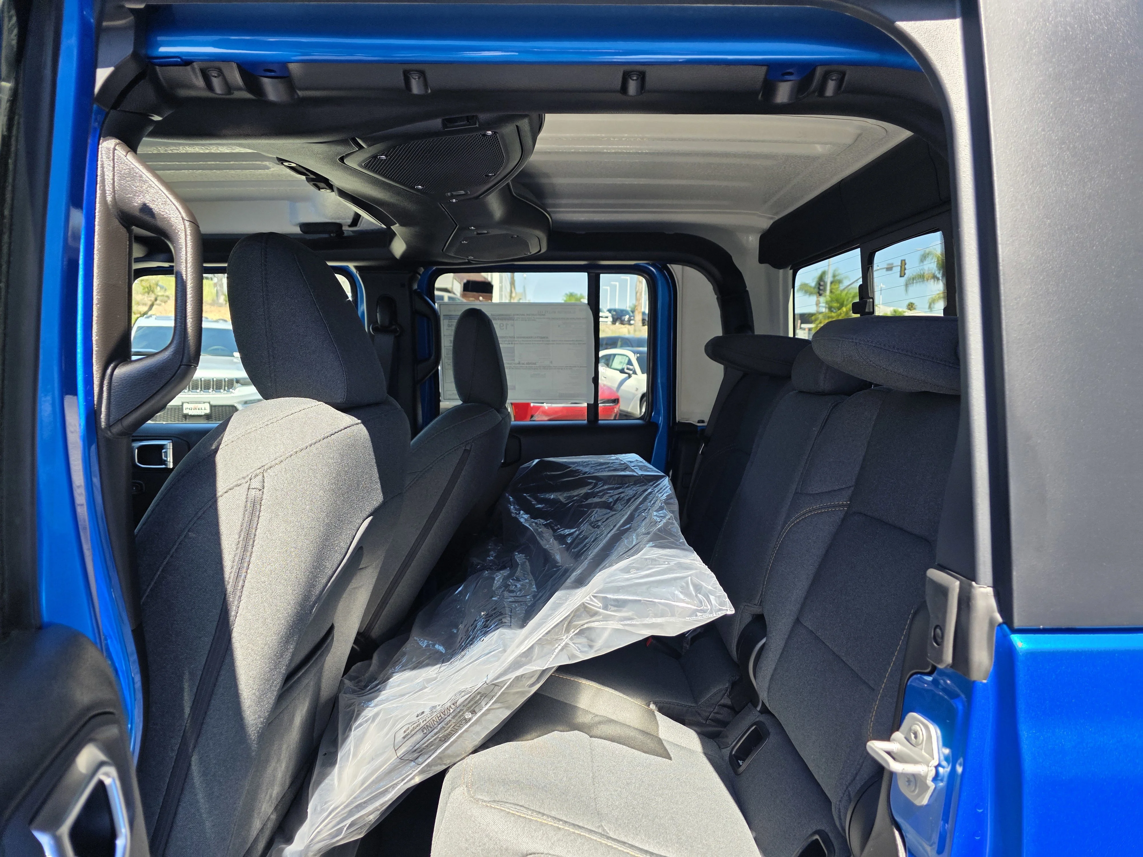 2025 Jeep Gladiator Willys - Photo 10
