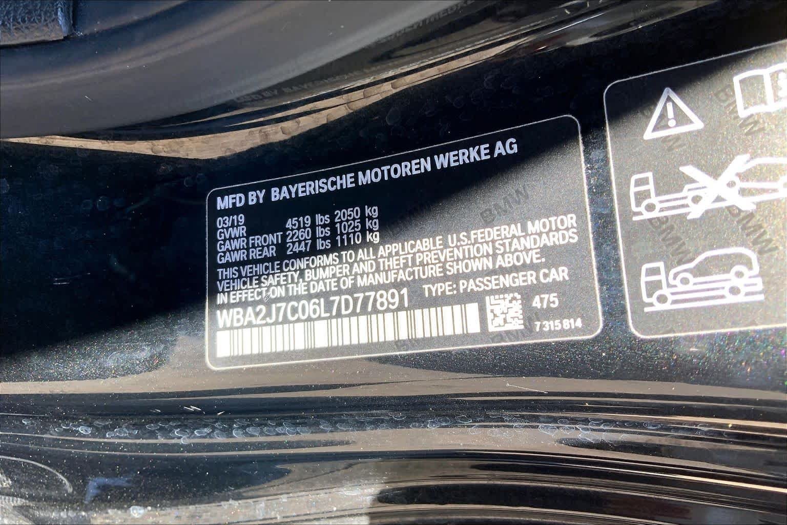 Used 2020 Black Sapphire Metallic BMW M240i xDrive image 20
