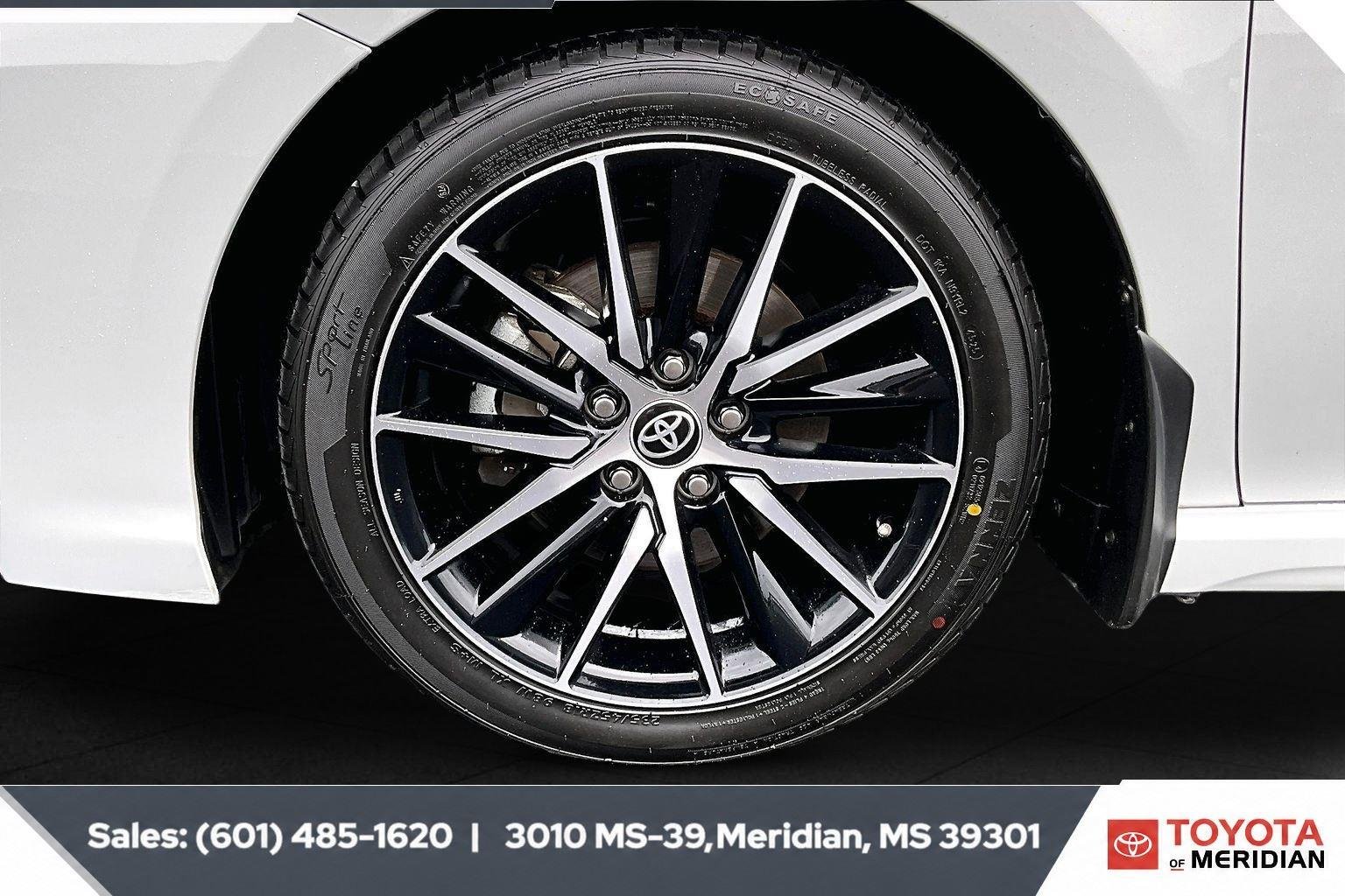 Used 2024 Ice Edge Toyota SE image 7