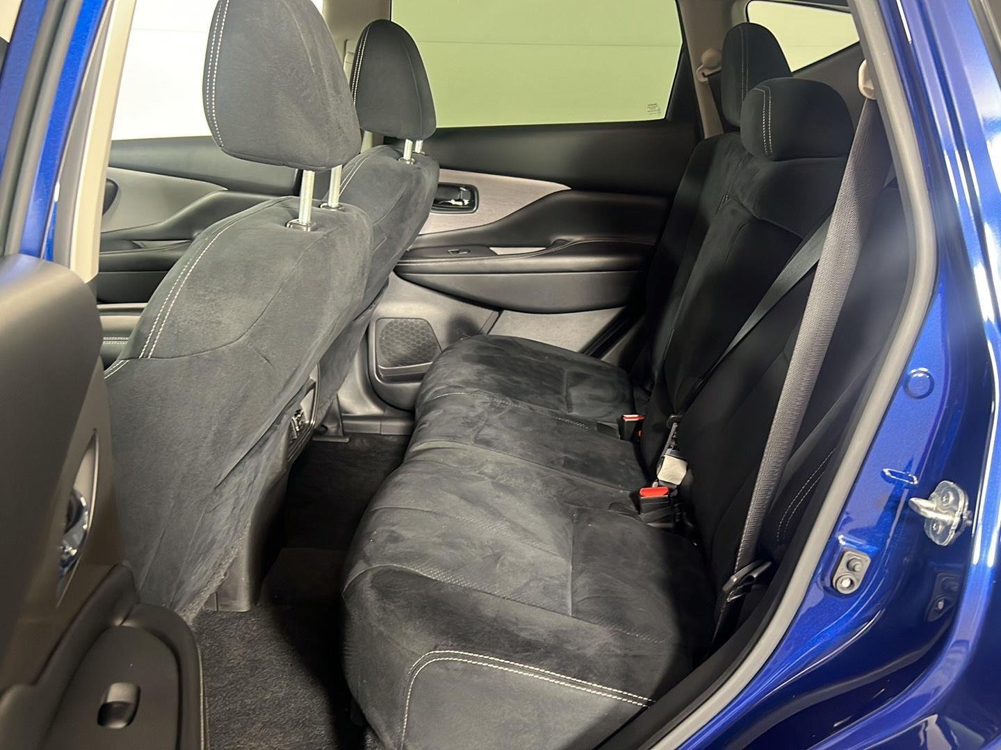 Used 2021 Deep Blue Pearl Nissan S image 21