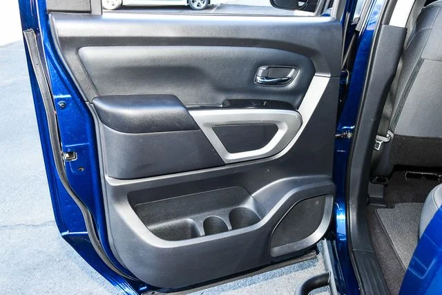 Used 2023 Blue Nissan SV image 17