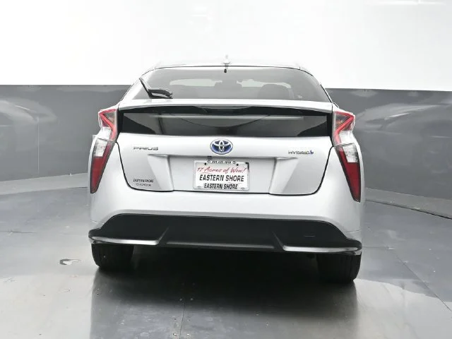 Used 2016 Silver Toyota Four Touring image 6
