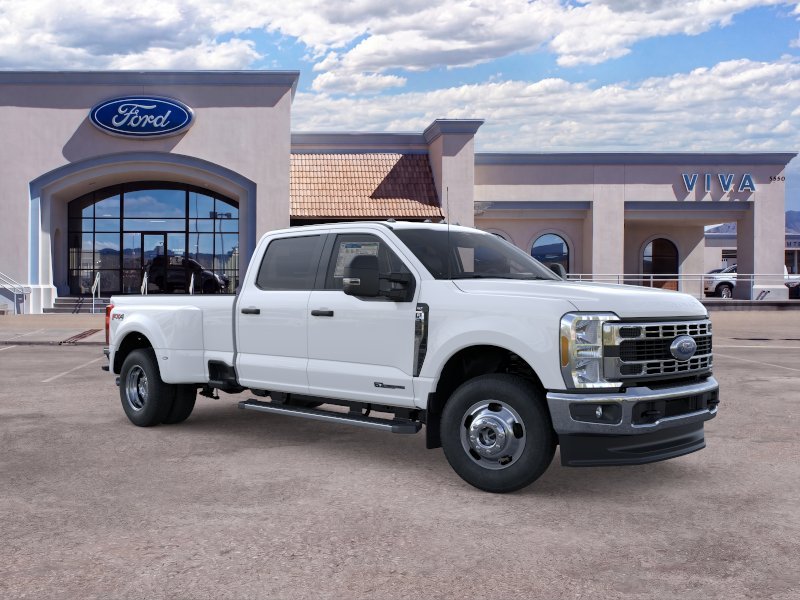 New 2026 Oxford White Ford F-350® XLT image 7