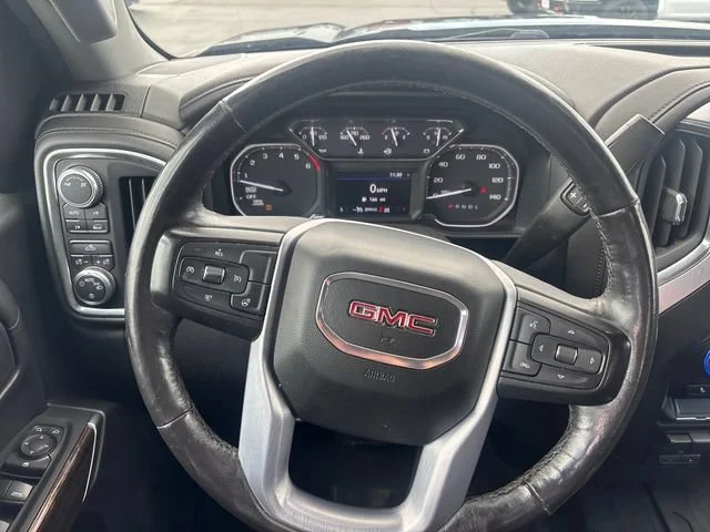 Used 2019 ONYX BLACK GMC SLE image 16