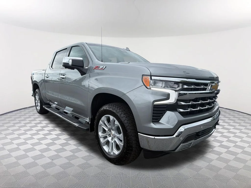 Used 2025 Gray Chevrolet LTZ image 3