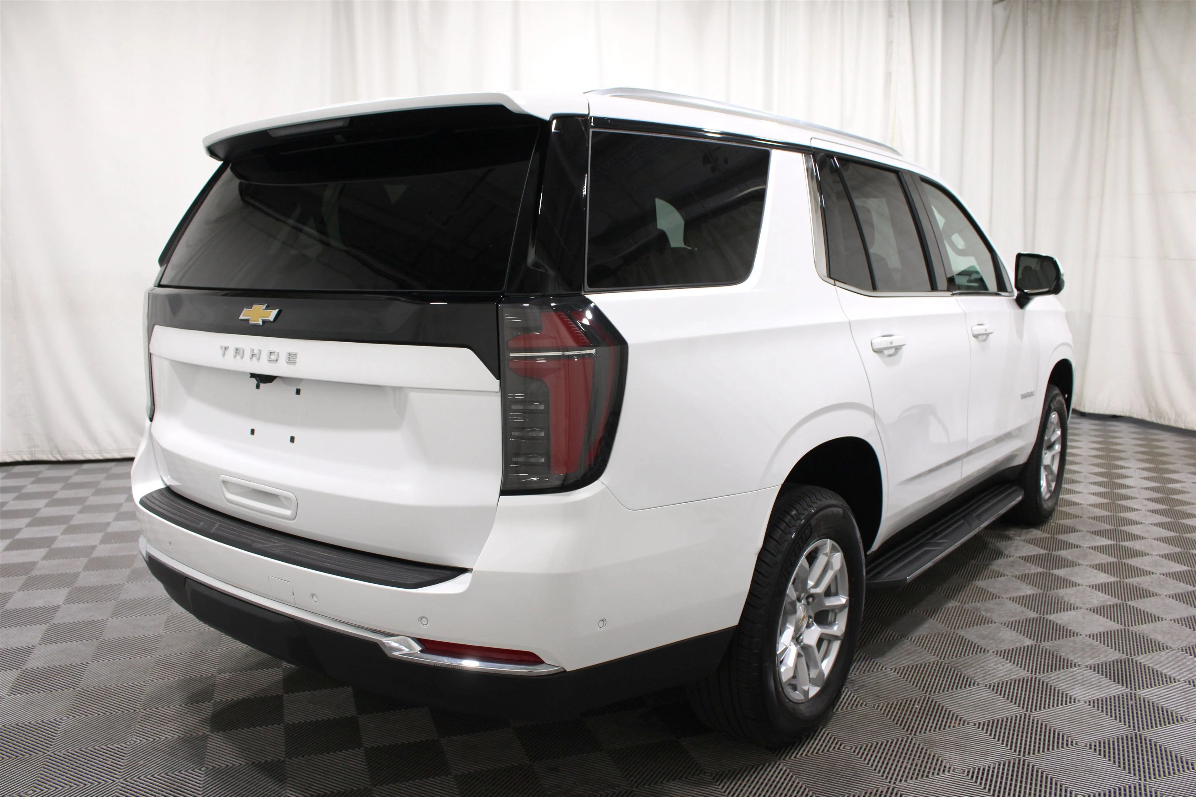 New 2026 Summit White Chevrolet LS image 31