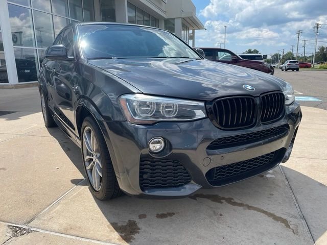 Used 2018 Gray BMW xDrive28i image 4