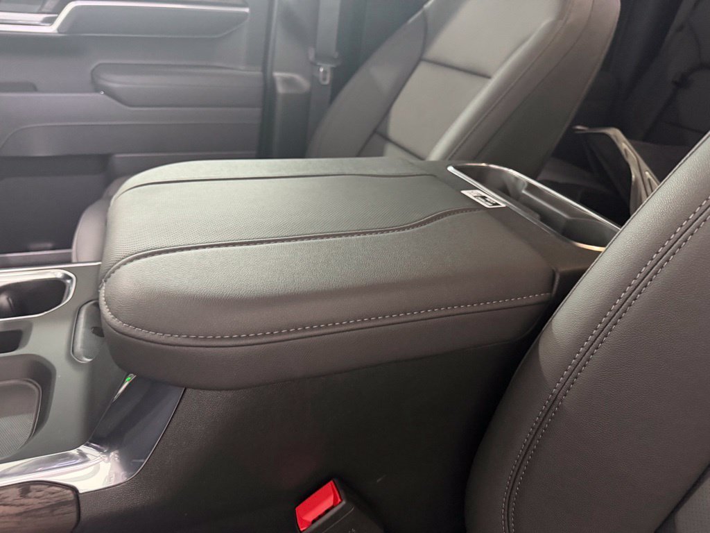 2026 GMC Sierra 1500 SLT - Photo 28