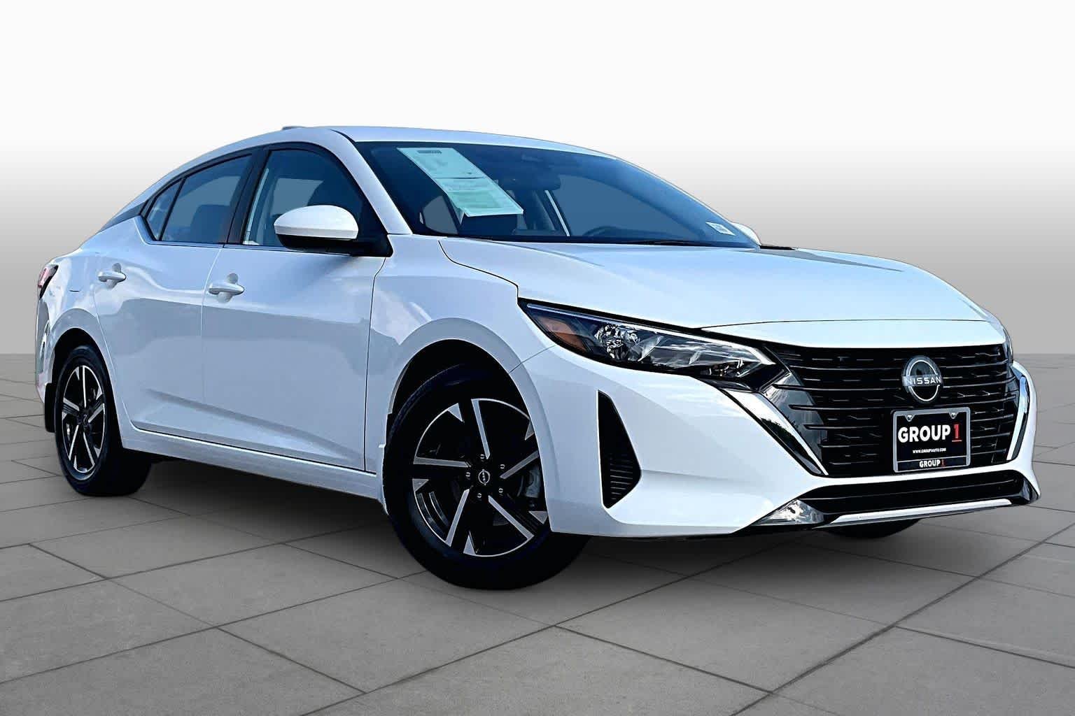 Certified Used 2025 Fresh Powder Nissan SV image 3