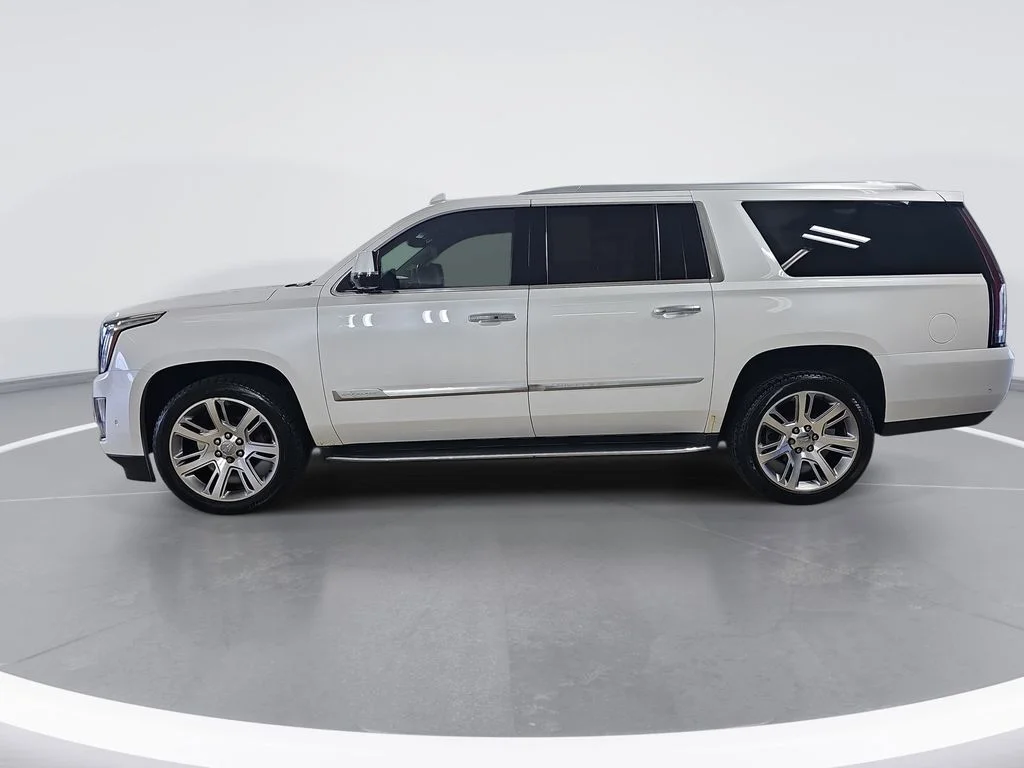 Used 2018 White Cadillac Luxury image 7