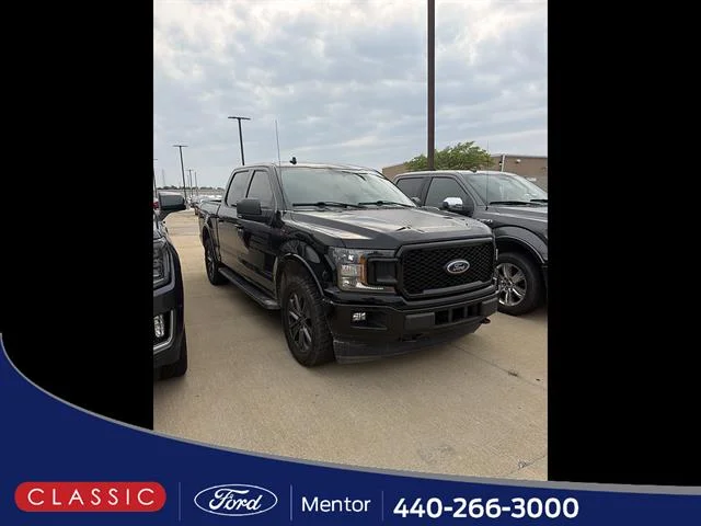 Used 2018 Shadow Black Ford XLT image 27
