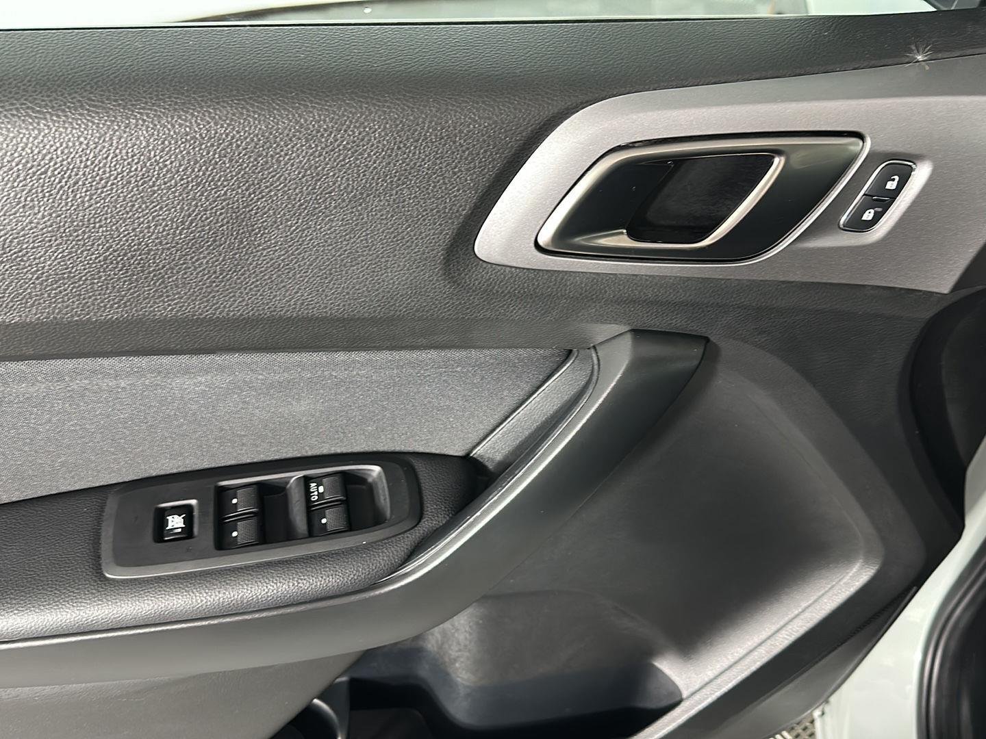 Used 2022 Cactus Gray Ford XLT image 18