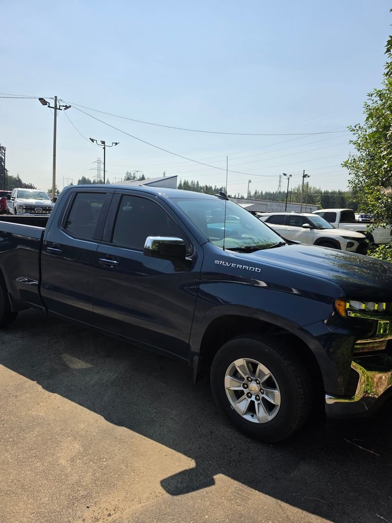 Used 2020 Northsky Blue Metallic Chevrolet LT image 1