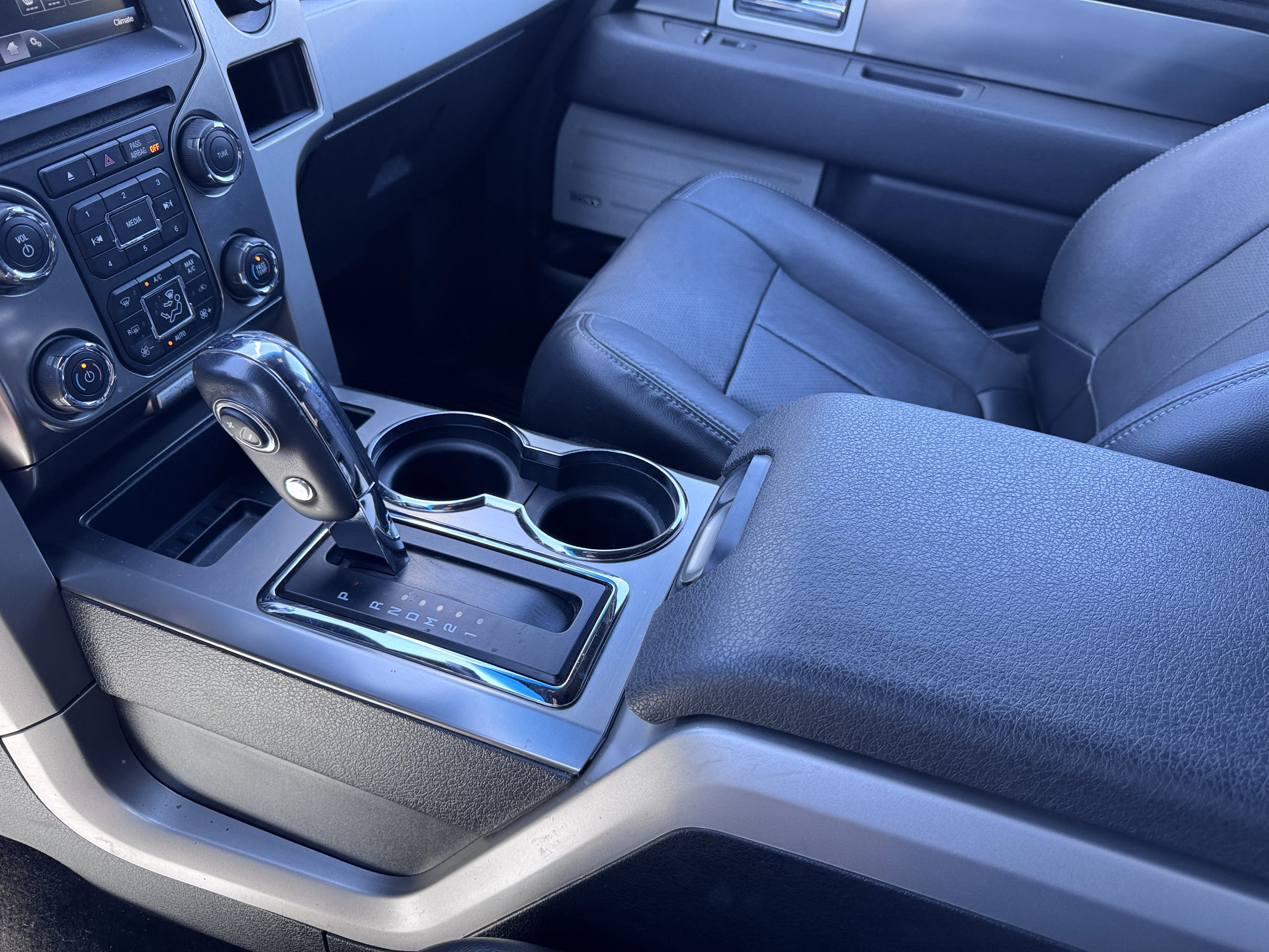 Used 2014 Black Ford FX4 image 29