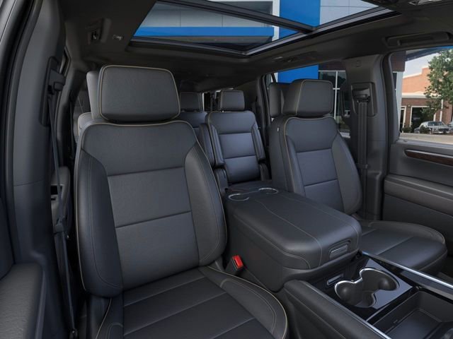 2026 Chevrolet Suburban Premier - Photo 16
