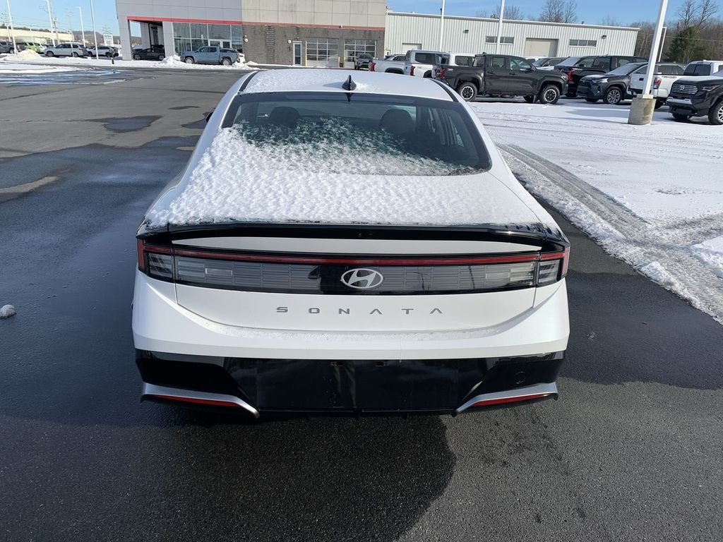 New 2026 White Hyundai SEL Sport image 7