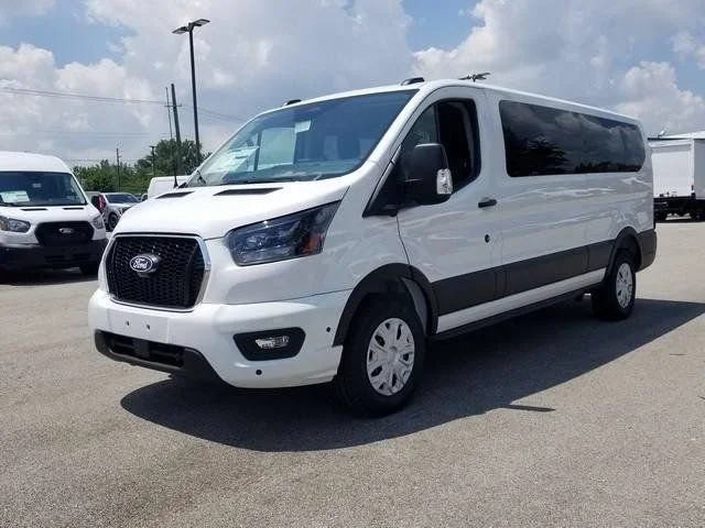 New 2026 Oxford White Ford Passenger Van XLT image 15