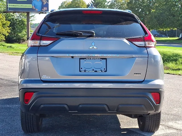 Used 2024 Gray Mitsubishi Black Edition image 6