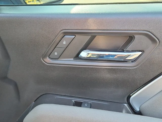 Used 2024 Blue Chevrolet ZR2 image 38