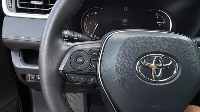 Used 2024 Black Toyota XLE Premium image 25