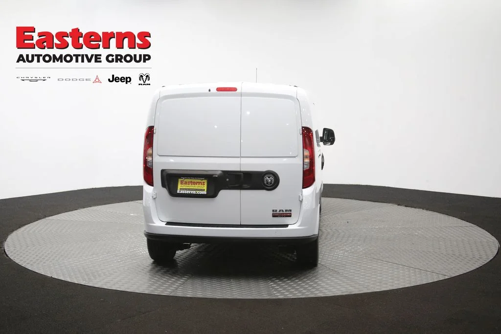 Used 2022 White Ram Base image 36
