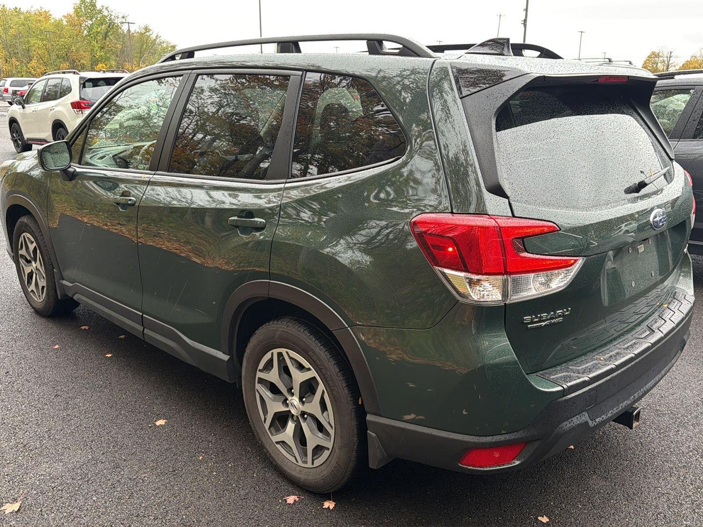 Used 2024 Cascade Green Silica Subaru Premium image 10